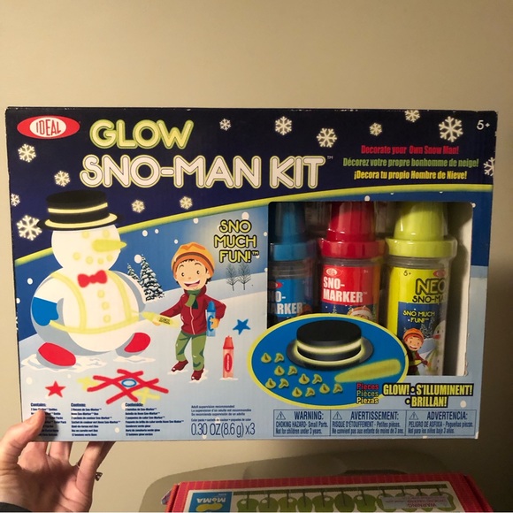NWT GLOW Snowman decorating kit new in box - Picture 1 of 9